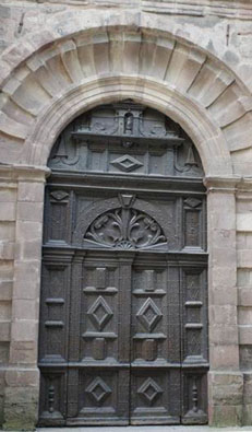 Rodez : Chapelle royale - portail